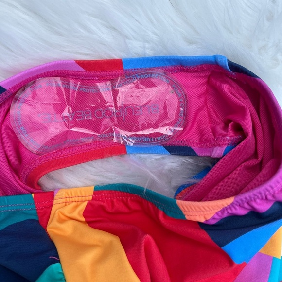 🆕 Bleu Rod Beattie Women's Geometric One-Piece Swimsuit One Piece Swim Size 6 - Picture 7 of 10